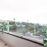 Home2book Relaxing Poolside Escape,
